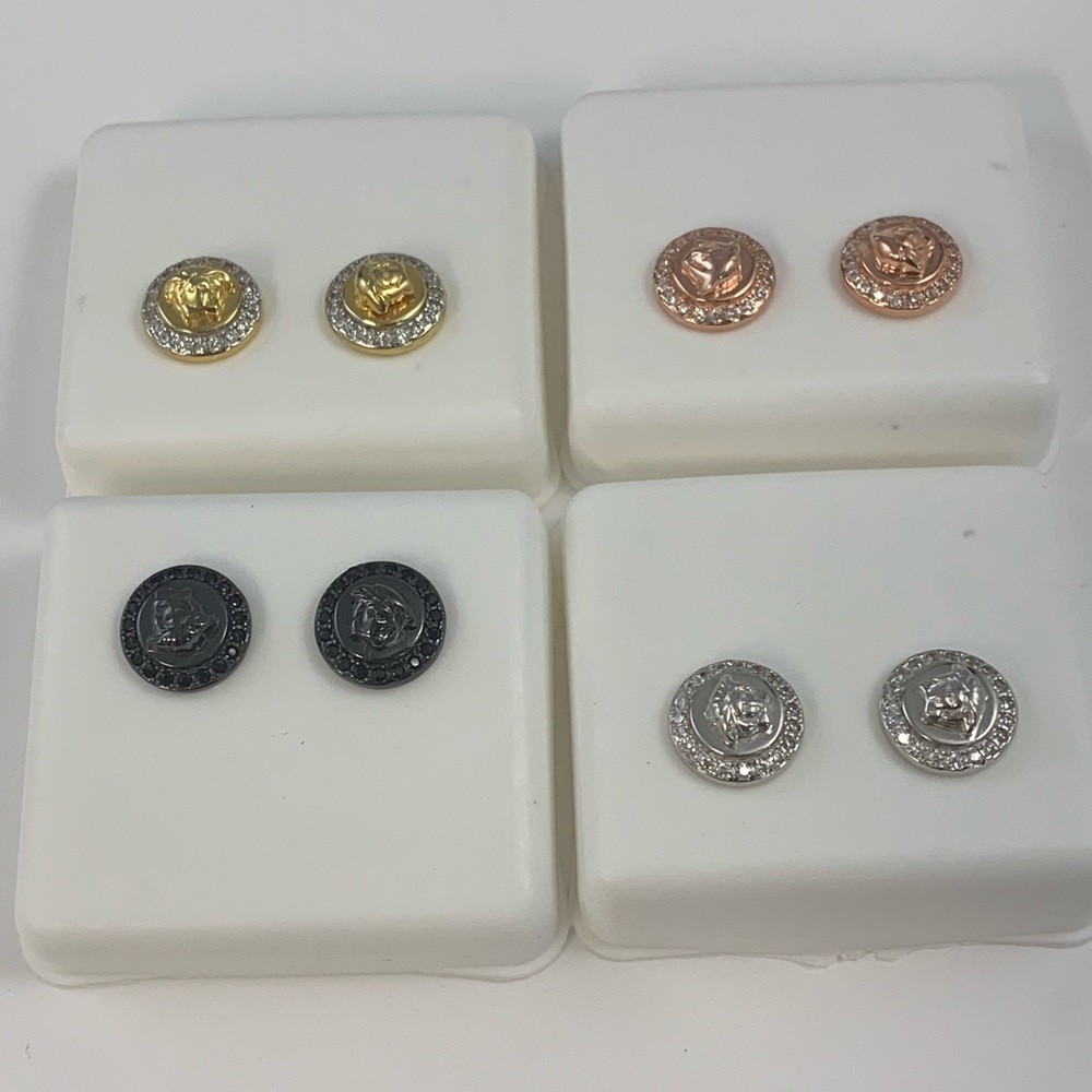 Mans woman’s unisex lmedelion earrings